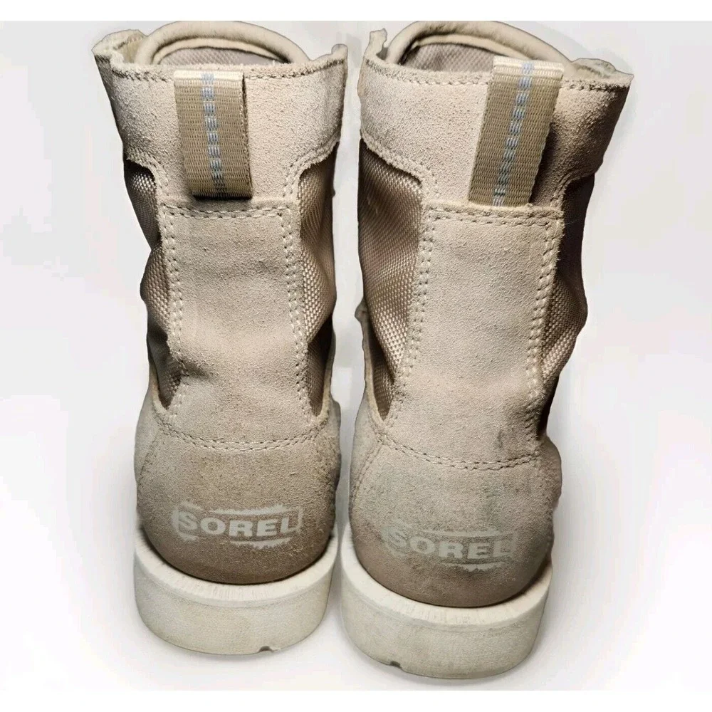 Sorel Caribou Combat Boots Women's Size 7 Leather Waterproof Lugged‎ Sole Beige